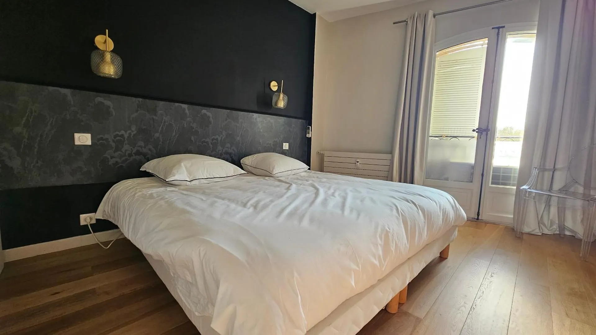 Apartman Grand Appartement Avec Vue Sur La Fontaine De La Rotonde Aix-en-Provence